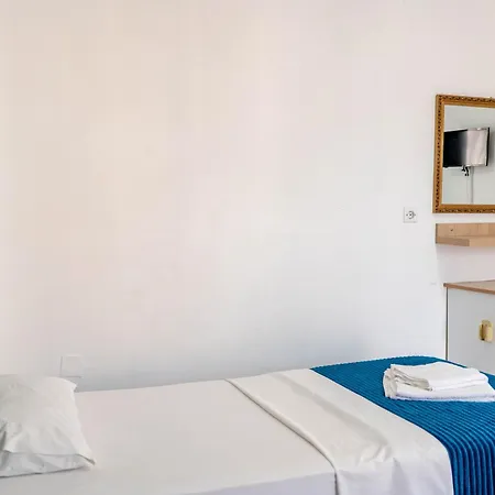 Hotel In Sarandë