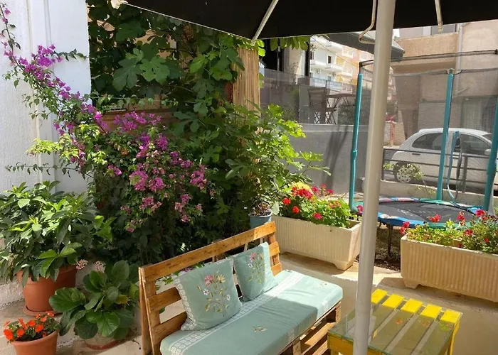 The Eden Hotel Hotel *